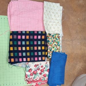 Lot Of 5 Vintage Fabrics